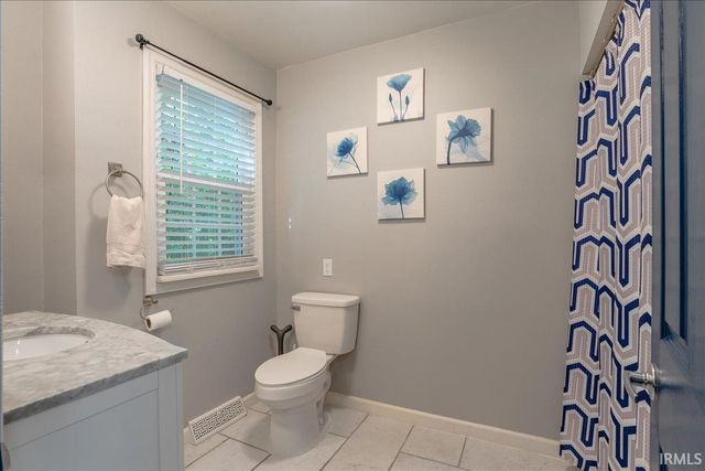 10624 Altheide Road, Mount Vernon, IN 47620