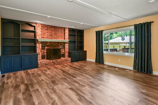 3162 W Tracy Court, Springfield, MO 65807