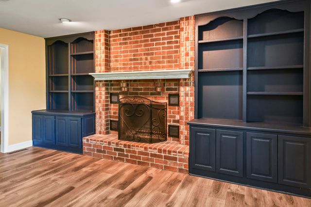3162 W Tracy Court, Springfield, MO 65807