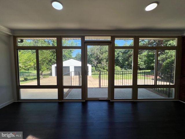 9872 RED HILL, Spotsylvania, VA 22553