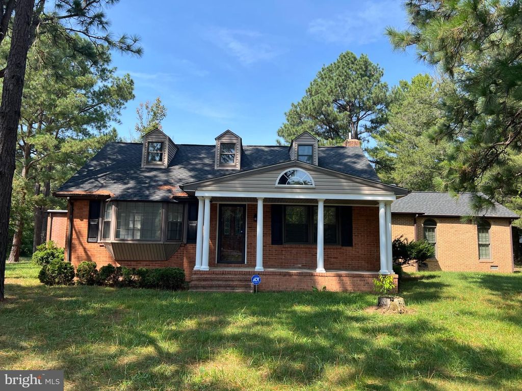 9872 RED HILL, Spotsylvania, VA 22553