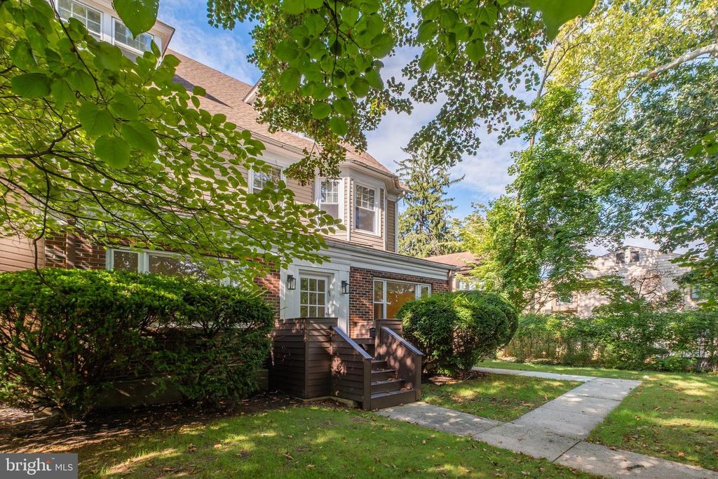 107 MONTGOMERY AVE, BALA CYNWYD, PA 19004 — photo 4