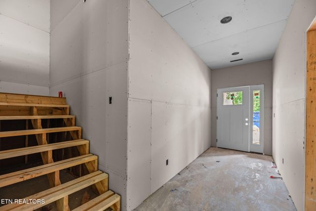7624 Drake Lane, Knoxville, TN 37924