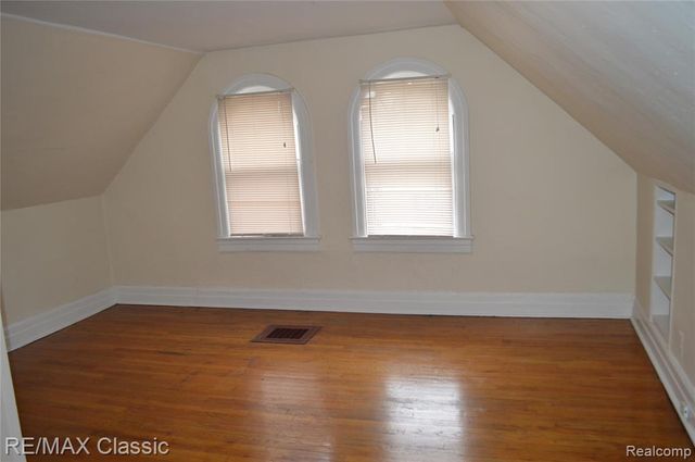 5208 Commonwealth, Detroit, MI 48208