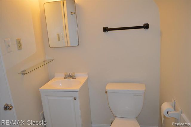 5208 Commonwealth, Detroit, MI 48208