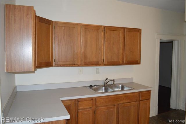 5208 Commonwealth, Detroit, MI 48208