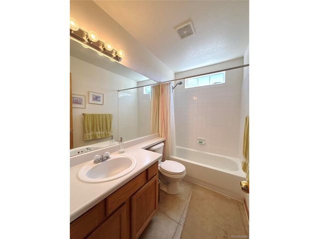 2835 S Tower Way, Aurora, CO 80013