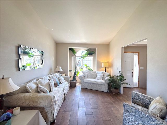 2835 S Tower Way, Aurora, CO 80013