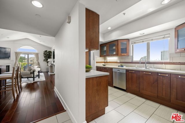 1409 Armacost Avenue PH2, Los Angeles, CA 90025