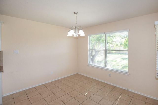 620 Quarter Ave, Buda, TX 78610