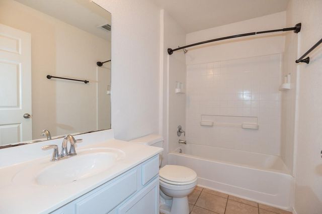 620 Quarter Ave, Buda, TX 78610