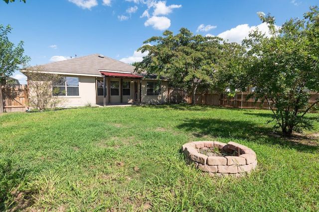 620 Quarter Ave, Buda, TX 78610