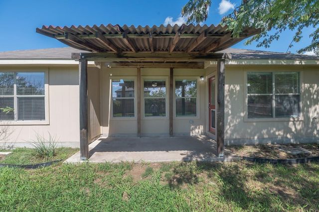 620 Quarter Ave, Buda, TX 78610