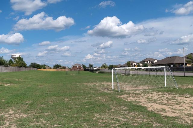 620 Quarter Ave, Buda, TX 78610