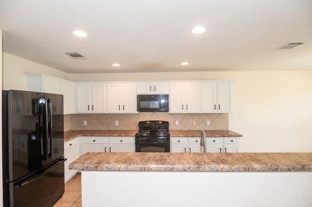 620 Quarter Ave, Buda, TX 78610