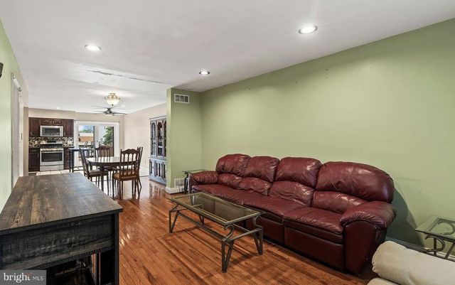 377 E MADISON AVE, Clifton Heights, PA 19018
