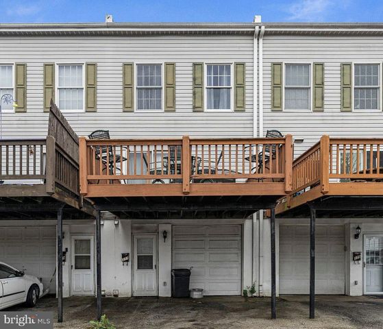 377 E MADISON AVE, Clifton Heights, PA 19018