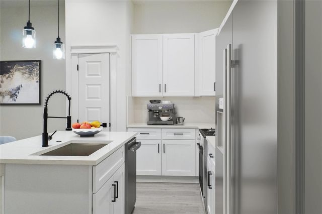 2662 Sutton Street, Dallas, TX 75210