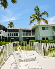 322 N Federal Highway 239, Deerfield Beach, FL 33441