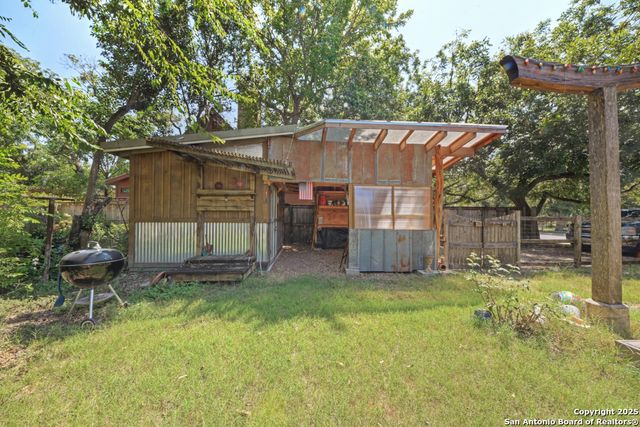 401 James, Boerne, TX 78006