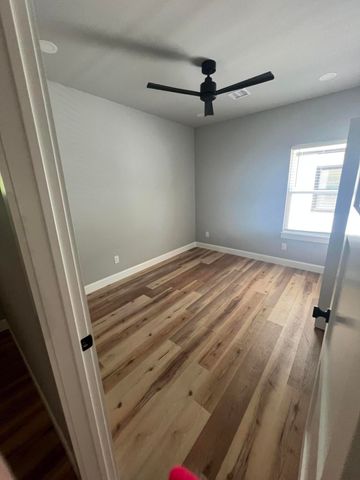 29 Circle Drive, Monkey Island, OK 74331