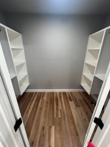 29 Circle Drive, Monkey Island, OK 74331