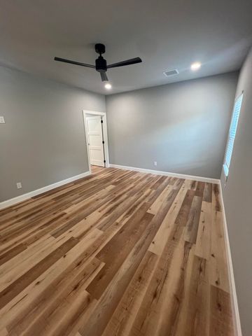 29 Circle Drive, Monkey Island, OK 74331