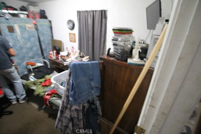 33713 1st Street, Daggett, CA 92327