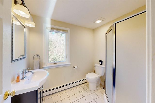 14 Baltzer Dr, Pembroke, MA 02359