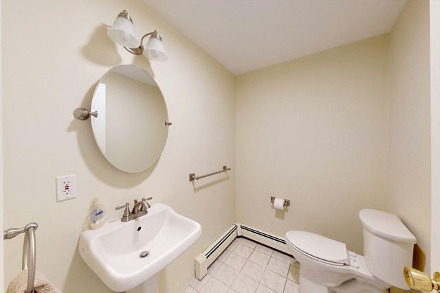 14 Baltzer Dr, Pembroke, MA 02359