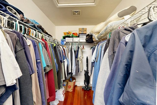 14 Baltzer Dr, Pembroke, MA 02359