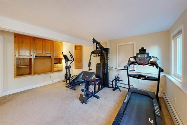 14 Baltzer Dr, Pembroke, MA 02359