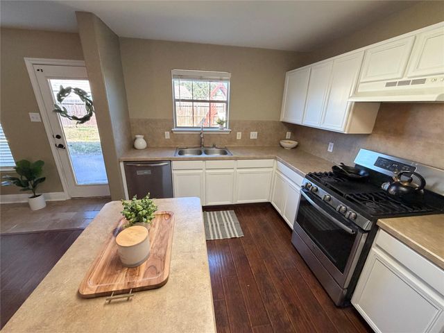 29402 Legends Hill Drive, Spring, TX 77386