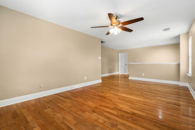 29402 Legends Hill Drive, Spring, TX 77386