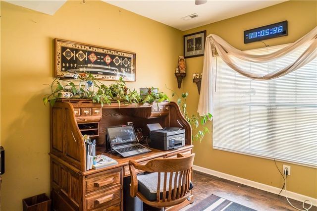 6160 Queensdale Drive, Douglasville, GA 30135