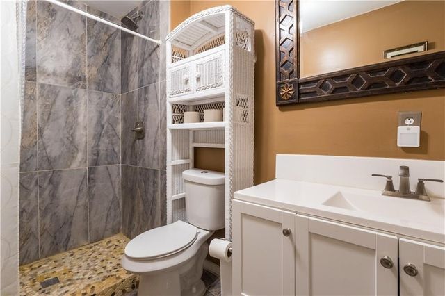 6160 Queensdale Drive, Douglasville, GA 30135