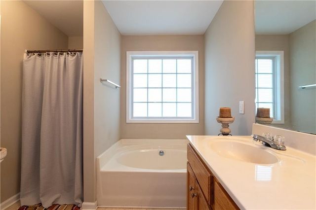 6160 Queensdale Drive, Douglasville, GA 30135