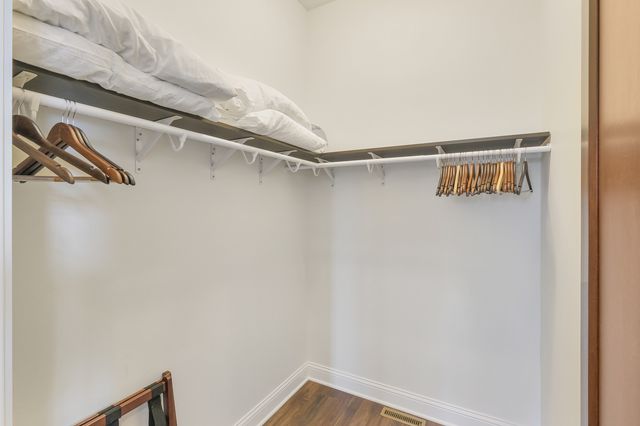 8 Port Place, Ottawa, IL 61350