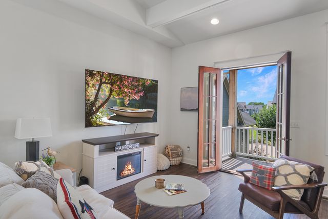 8 Port Place, Ottawa, IL 61350