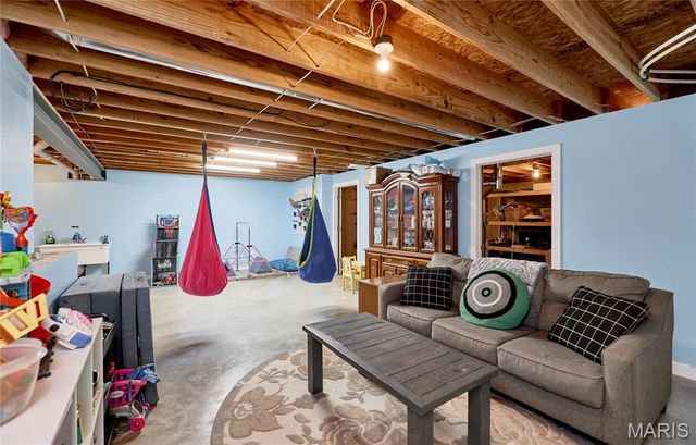 340 Denali Drive, Troy, MO 63379