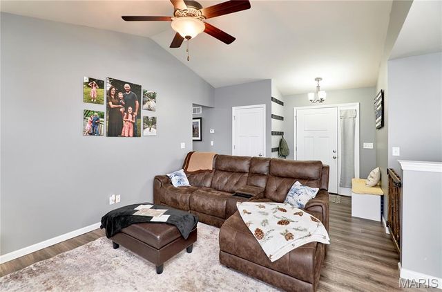 340 Denali Drive, Troy, MO 63379