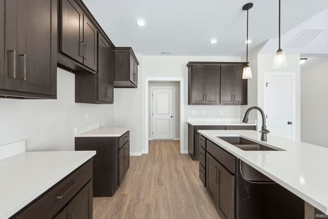 1384 Zenos Boulevard, Fort Wayne, IN 46818