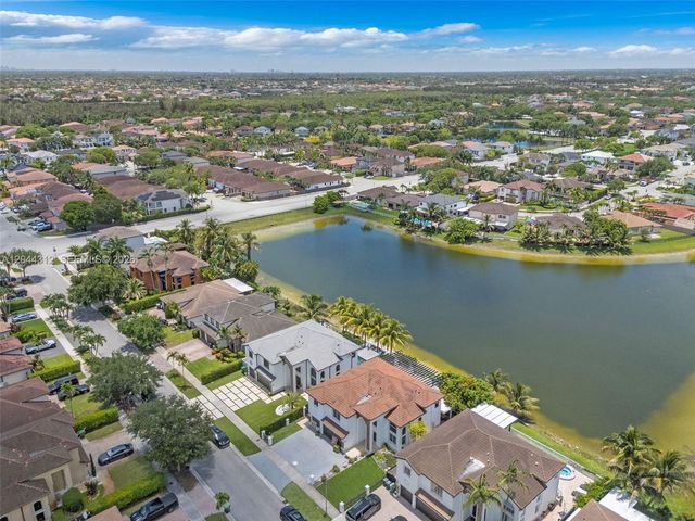 15262 SW 11th Street, Miami, FL 33194