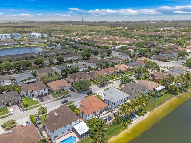 15262 SW 11th Street, Miami, FL 33194