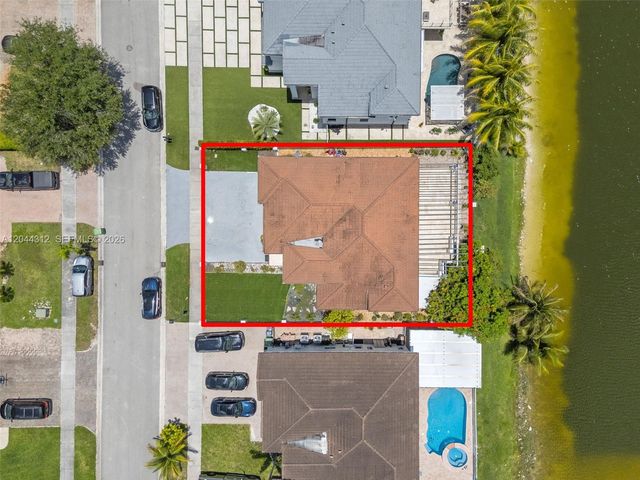 15262 SW 11th Street, Miami, FL 33194
