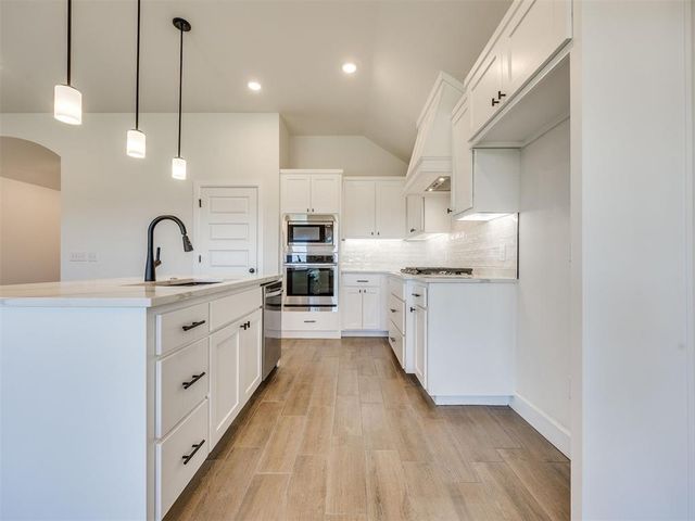 12600 NW 137th Street, Piedmont, OK 73078