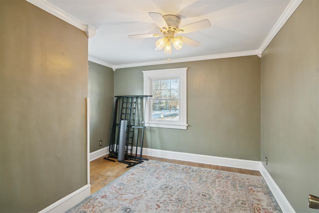 911 4th Street, Jackson, MI 49203