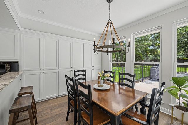 1726 Chestnut Grove Lane, Houston, TX 77345