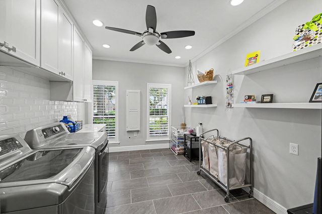 1726 Chestnut Grove Lane, Houston, TX 77345