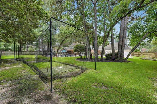1726 Chestnut Grove Lane, Houston, TX 77345